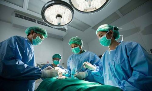Alat Bedah Harus Dimiliki Ruang Operasi Setiap Rumah Sakit
